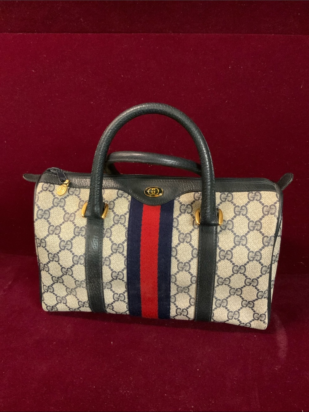Vtg Gucci monogram GG PVC Boston handbag with interior exterior cosmetic issues.